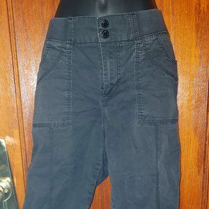 Women's Lee® Relaxed Fit Flex-To-Go Utility Skimmer Capri Pants Sz 10 Medium